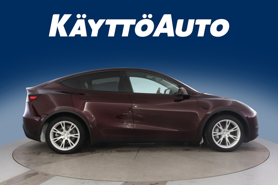 Tesla Model Y vaihtoauto