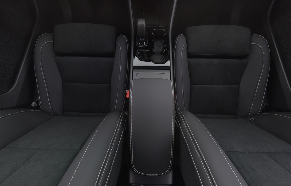 Volvo EC40 vaihtoauto