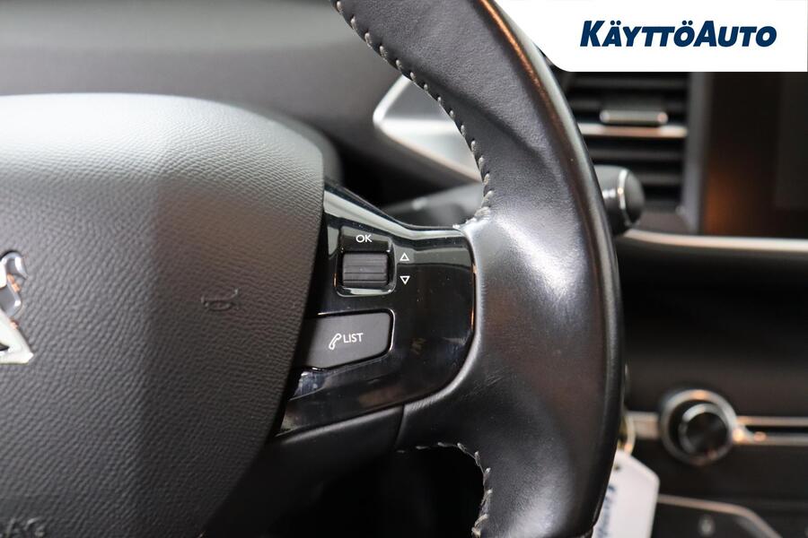 Peugeot 308 vaihtoauto