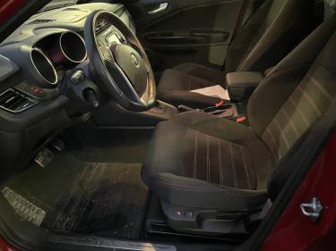 Alfa Romeo Giulietta vaihtoauto