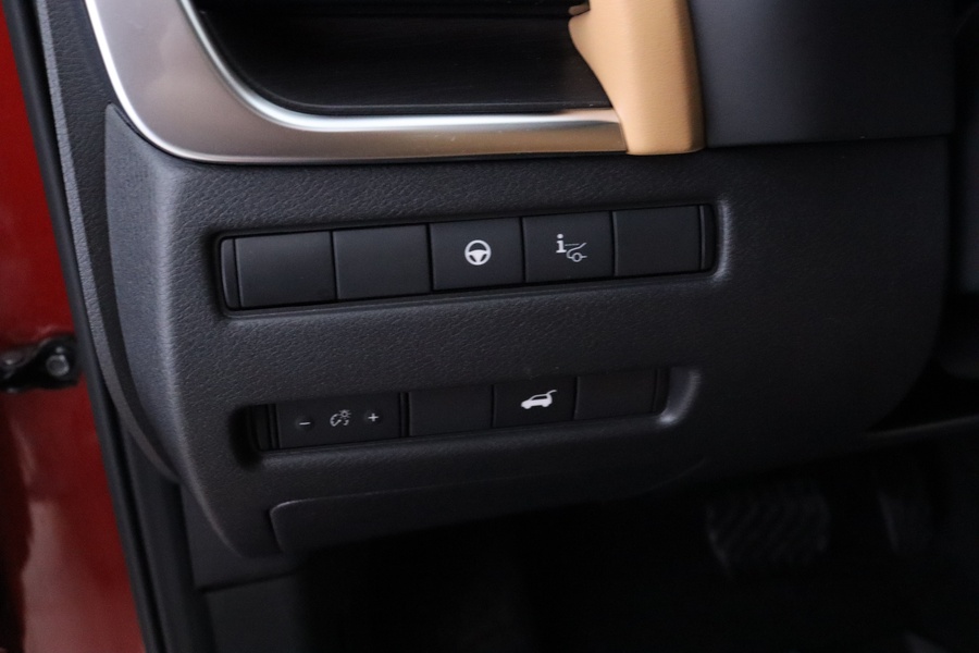 Nissan X-Trail vaihtoauto