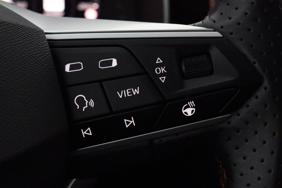 SEAT Leon Sportstourer vaihtoauto