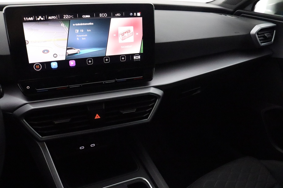 SEAT Leon Sportstourer vaihtoauto