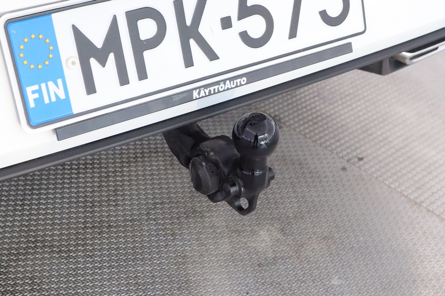 SEAT Leon Sportstourer vaihtoauto