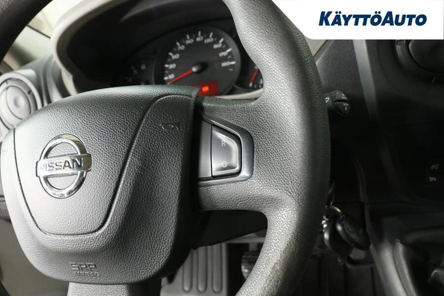 Nissan NV400 vaihtoauto