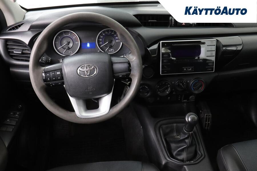 Toyota Hilux vaihtoauto