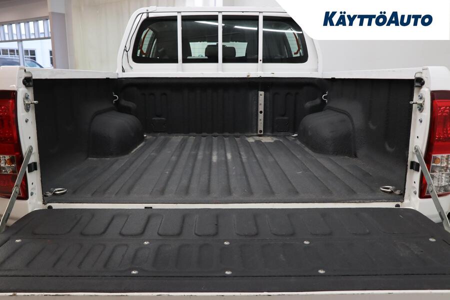 Toyota Hilux vaihtoauto