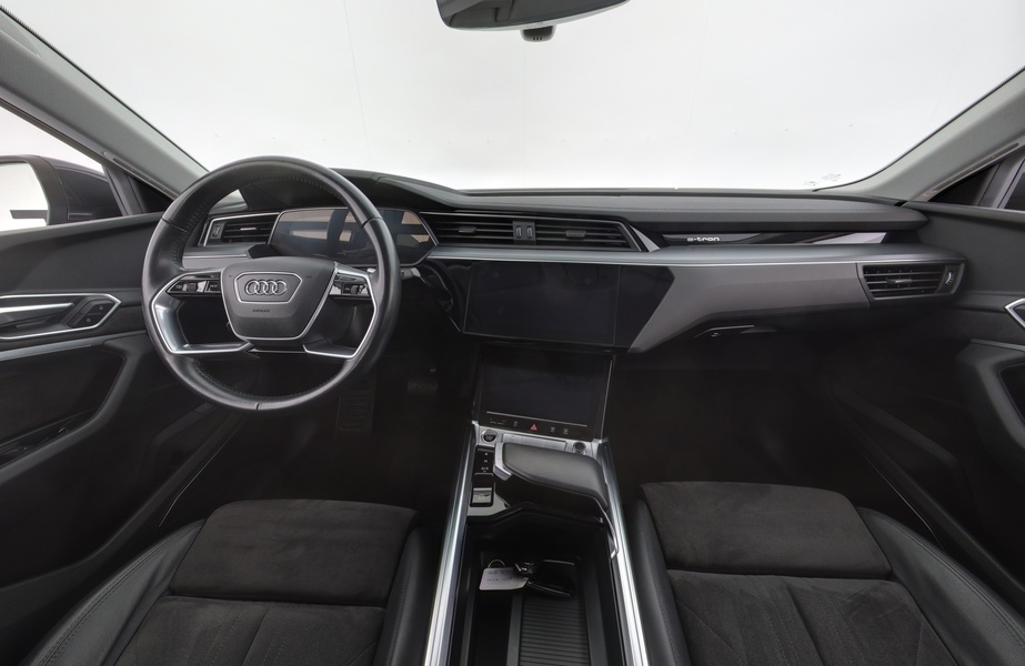 Audi e-tron vaihtoauto