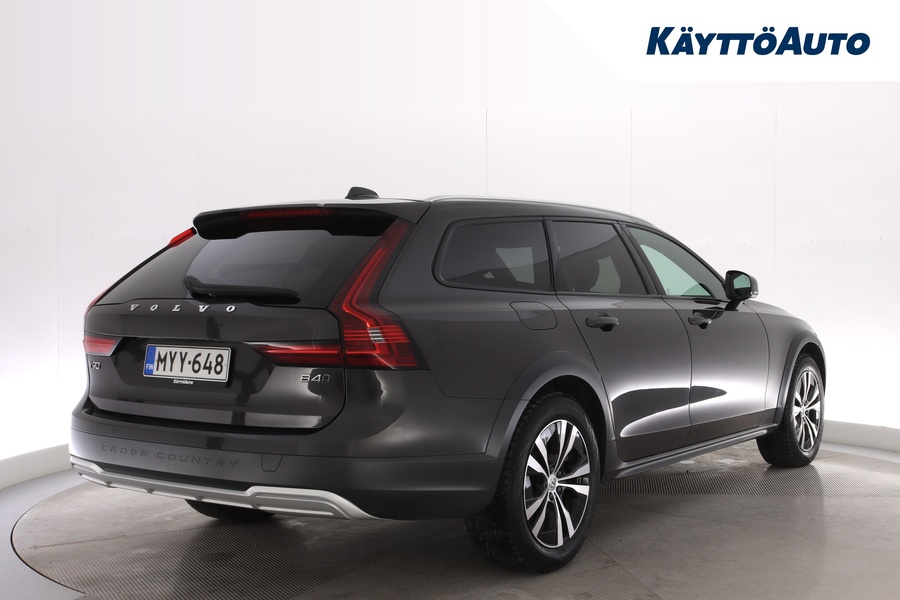Volvo V90 Cross Country vaihtoauto