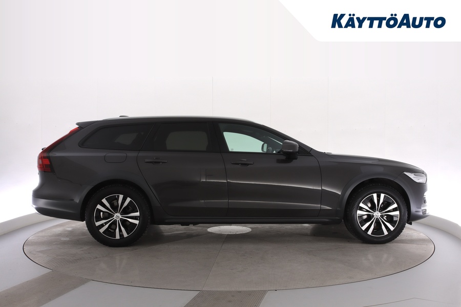 Volvo V90 Cross Country vaihtoauto