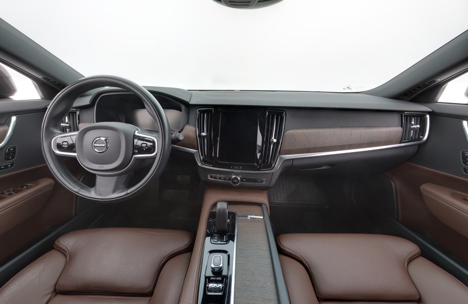 Volvo V90 Cross Country vaihtoauto