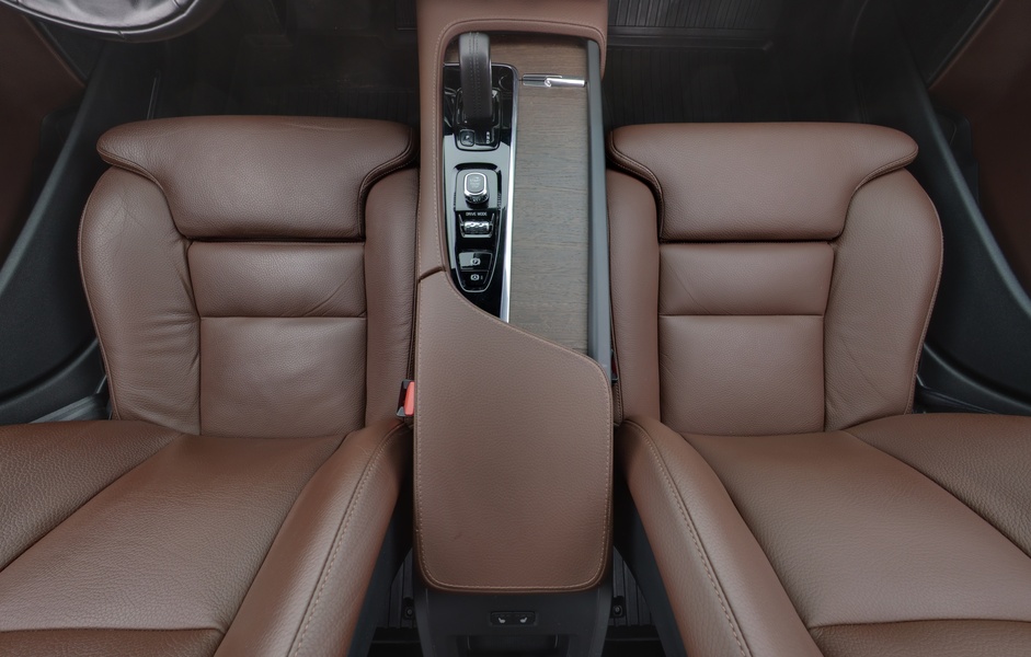 Volvo V90 Cross Country vaihtoauto