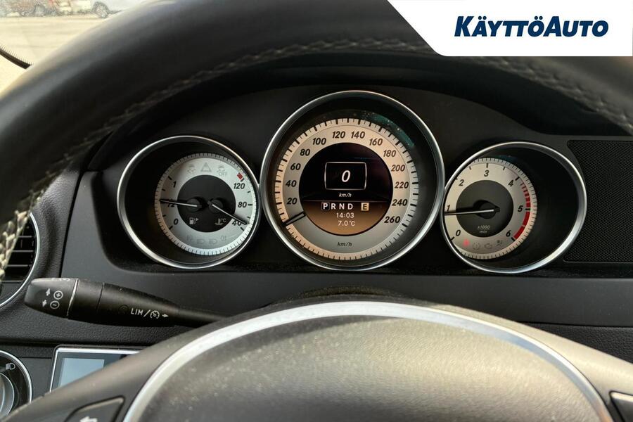 Mercedes-Benz C vaihtoauto