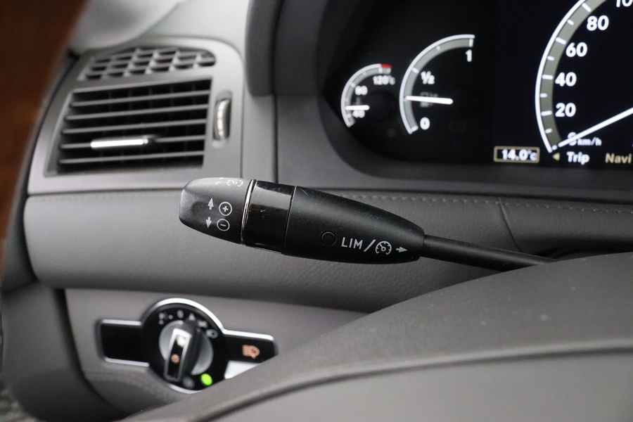 Mercedes-Benz CL vaihtoauto