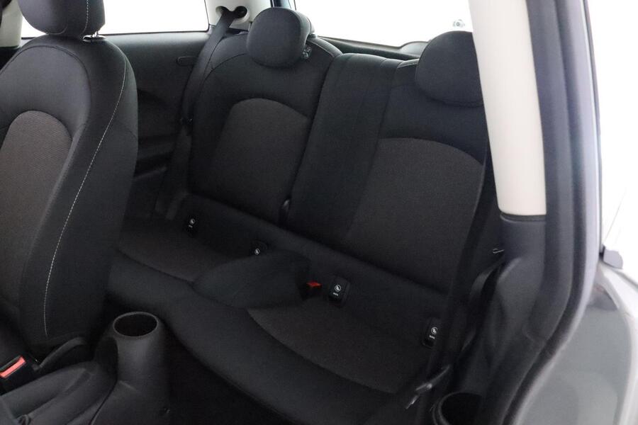 Mini Hatchback vaihtoauto