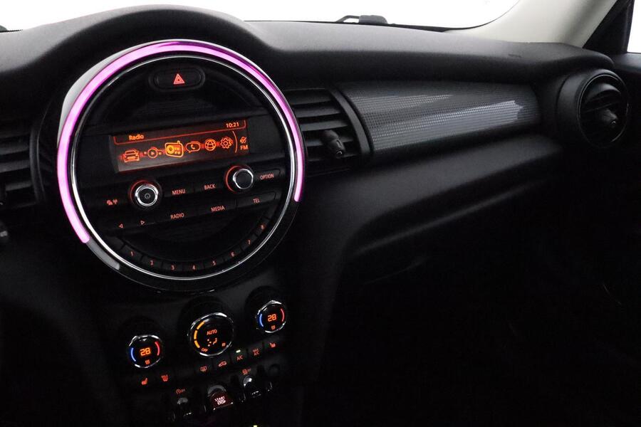 Mini Hatchback vaihtoauto