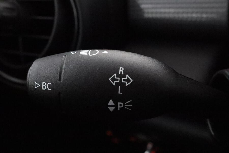 Mini Hatchback vaihtoauto