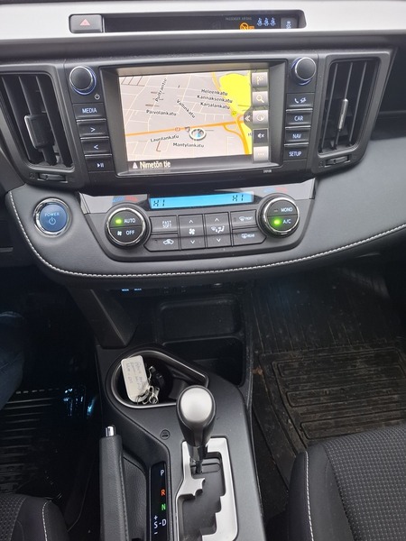 Toyota RAV4 vaihtoauto