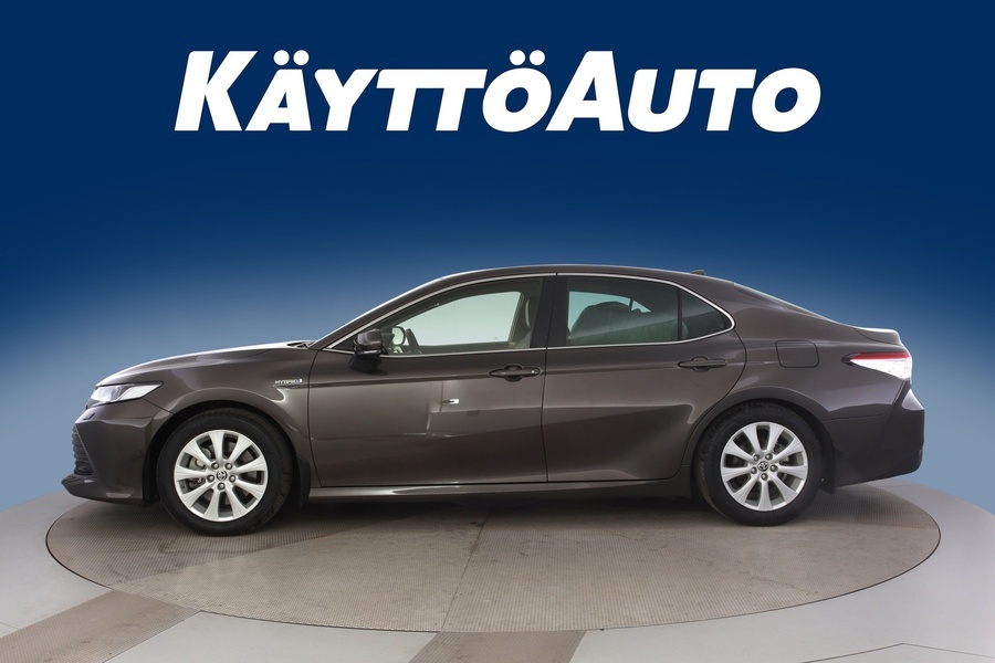 Toyota Camry vaihtoauto