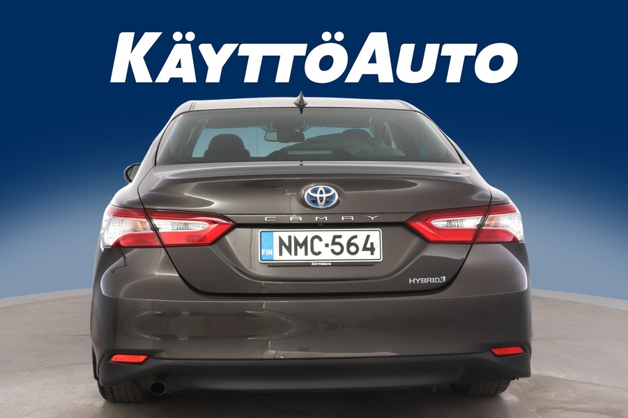 Toyota Camry vaihtoauto