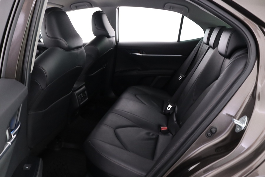 Toyota Camry vaihtoauto