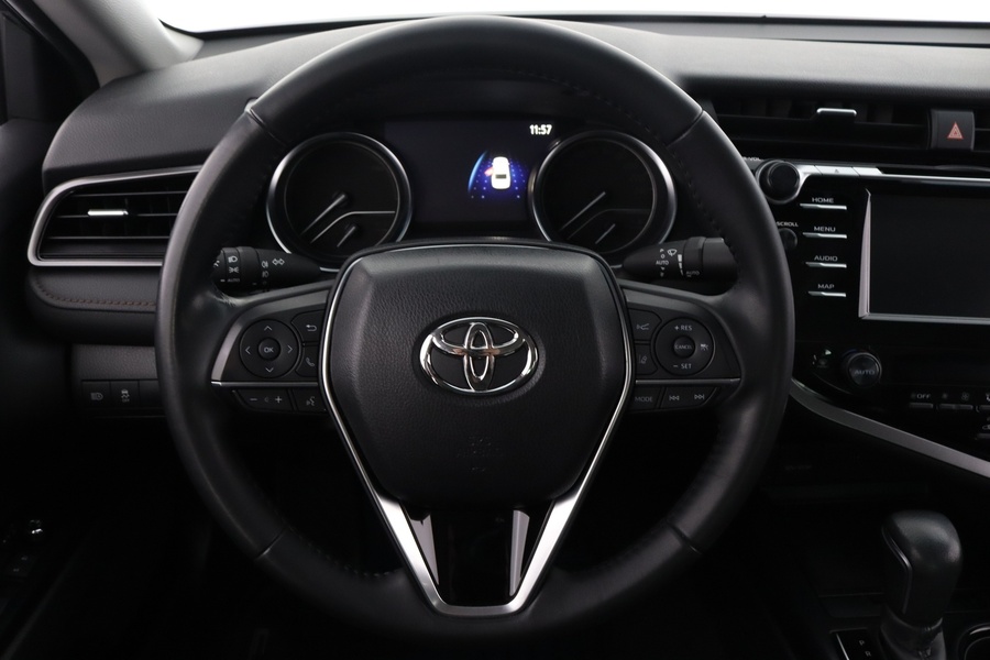 Toyota Camry vaihtoauto