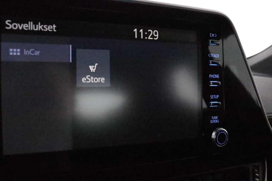 Toyota C-HR vaihtoauto