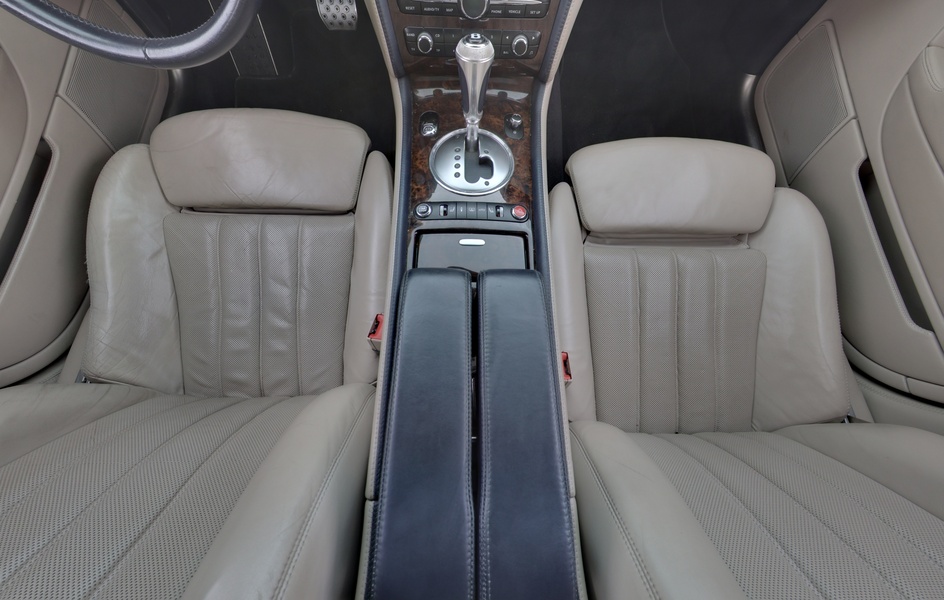 Bentley Continental vaihtoauto