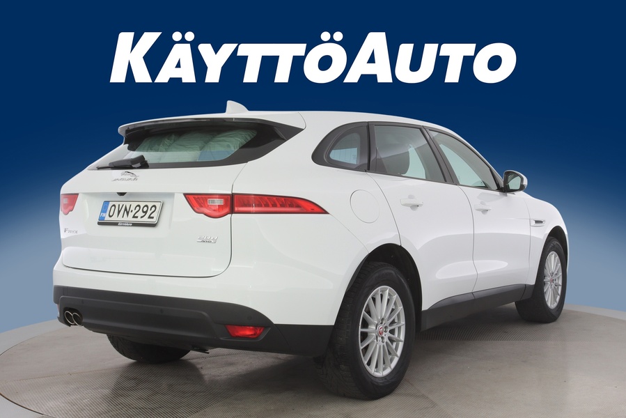 Jaguar F-PACE vaihtoauto