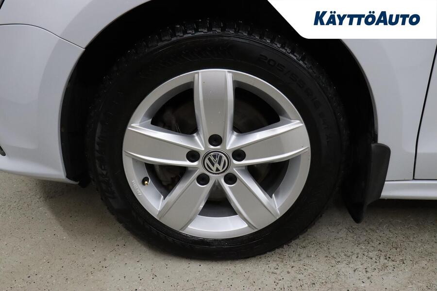 Volkswagen Jetta vaihtoauto