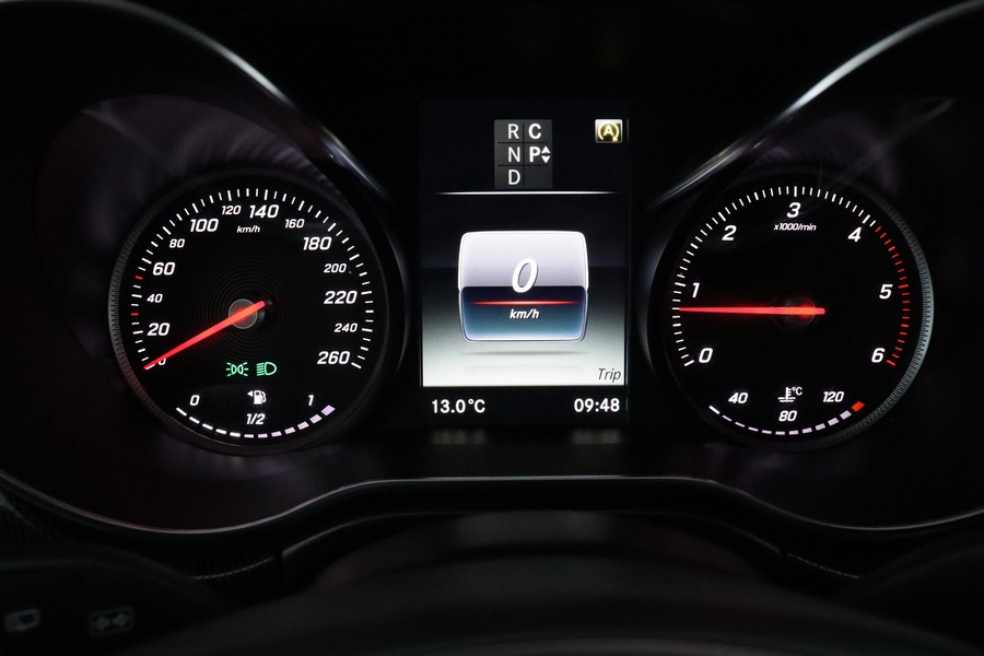 Mercedes-Benz V vaihtoauto