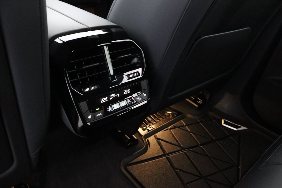 BMW iX M60 vaihtoauto