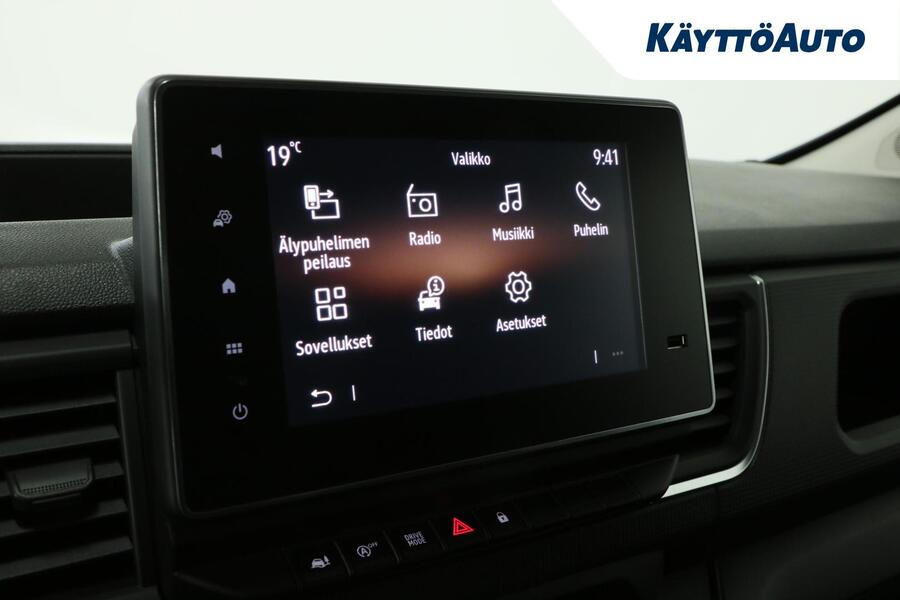 Nissan Primastar vaihtoauto