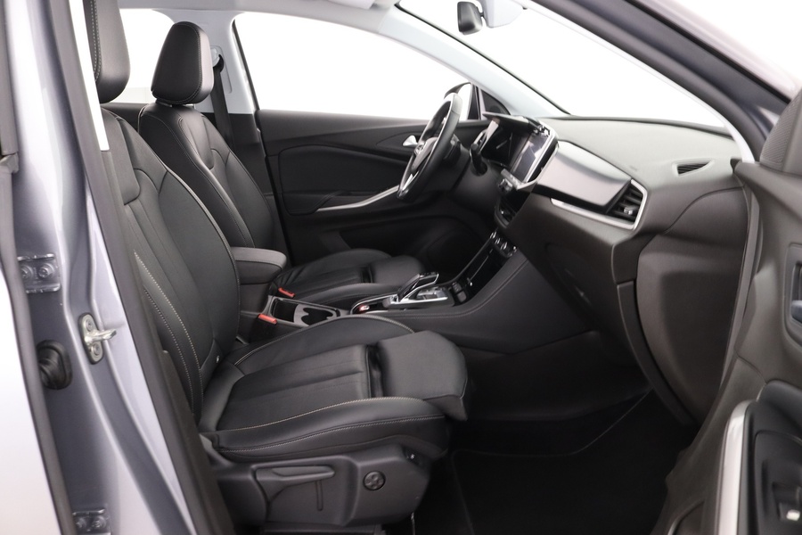 Opel Grandland vaihtoauto