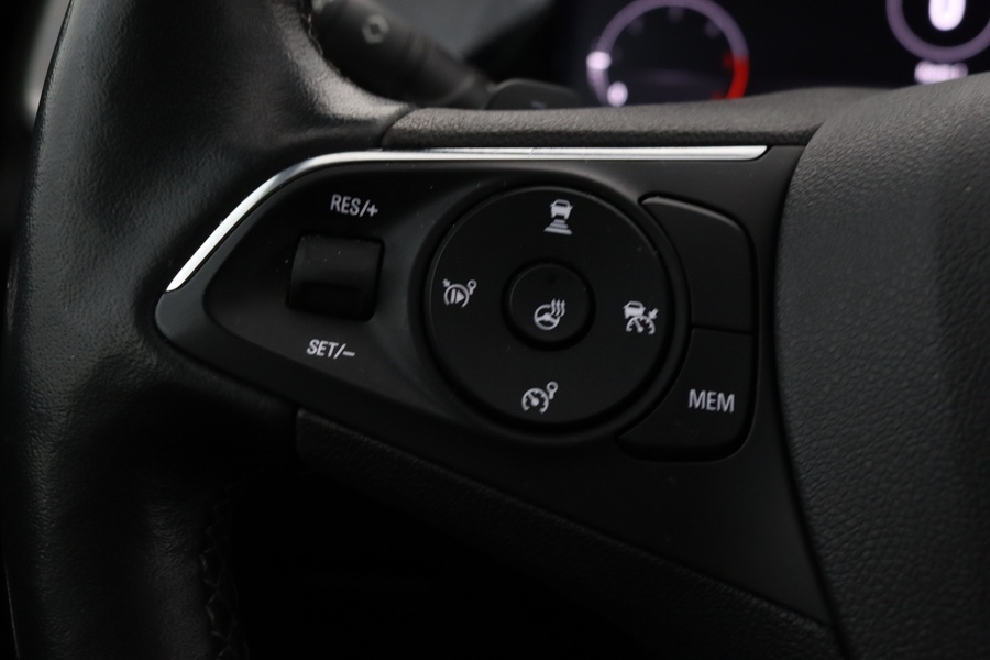 Opel Grandland vaihtoauto