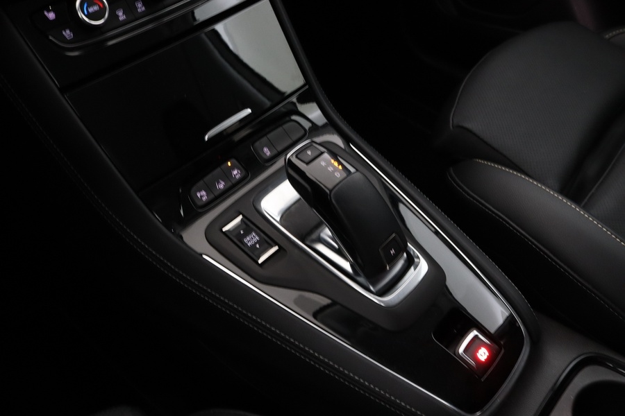 Opel Grandland vaihtoauto