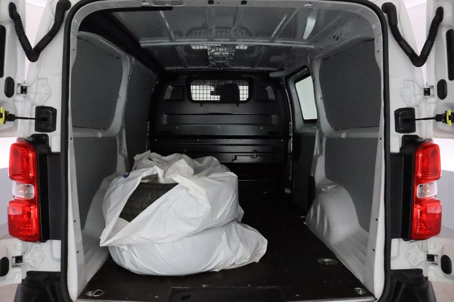 Opel Vivaro vaihtoauto