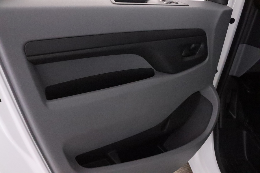 Opel Vivaro vaihtoauto