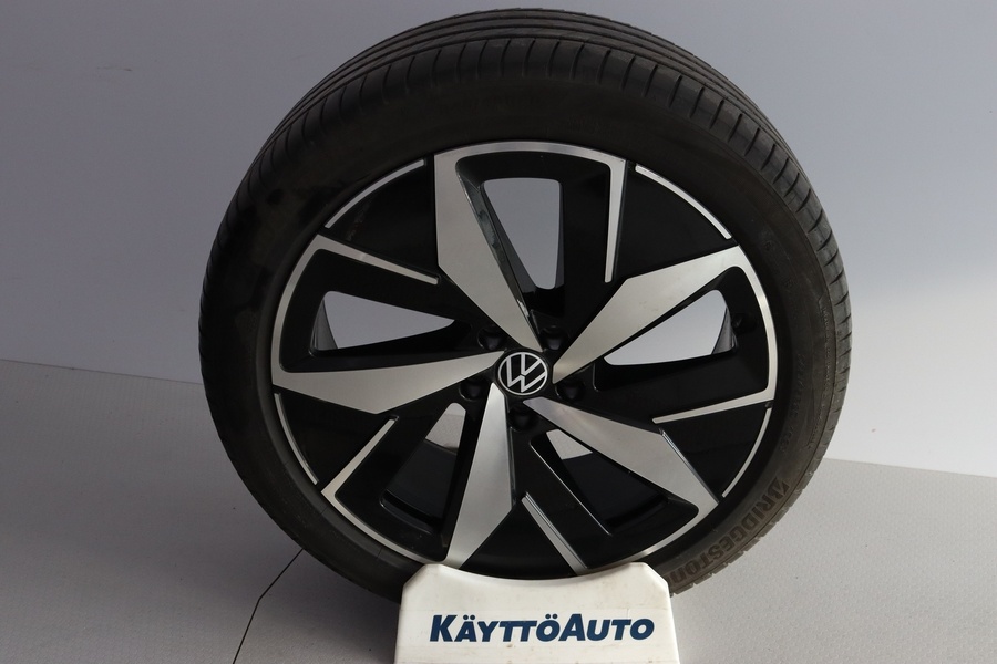 Volkswagen ID.5 vaihtoauto