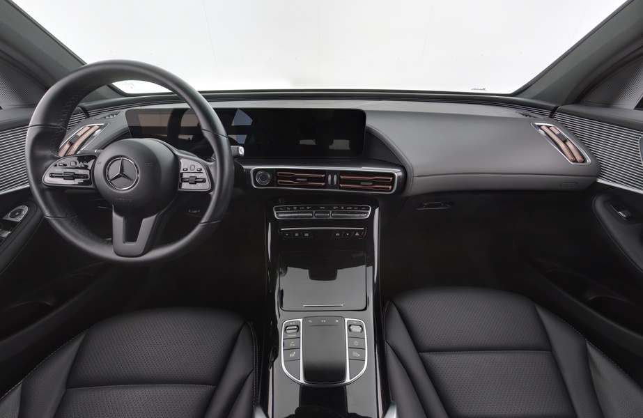 Mercedes-Benz EQC vaihtoauto