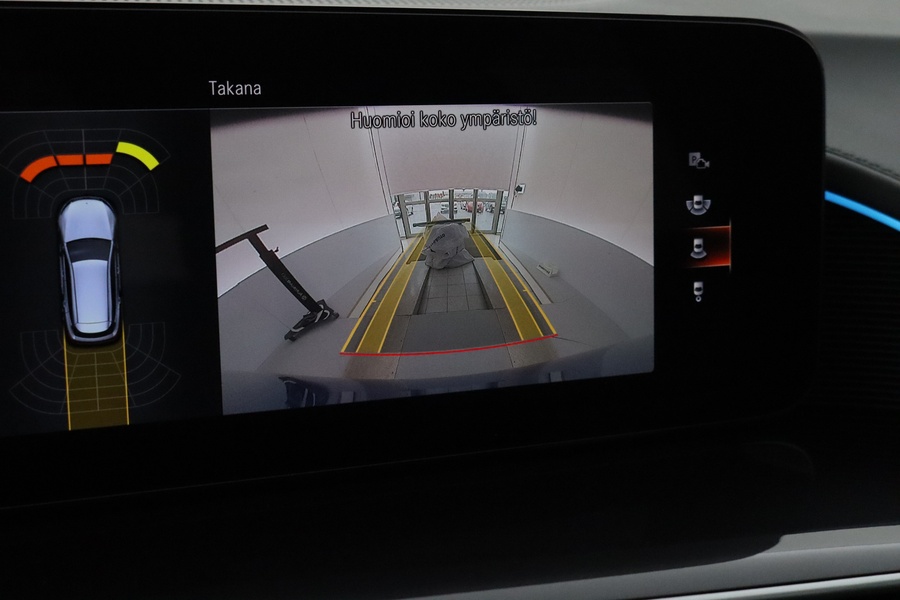 Mercedes-Benz EQC vaihtoauto