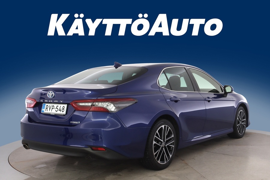 Toyota Camry vaihtoauto