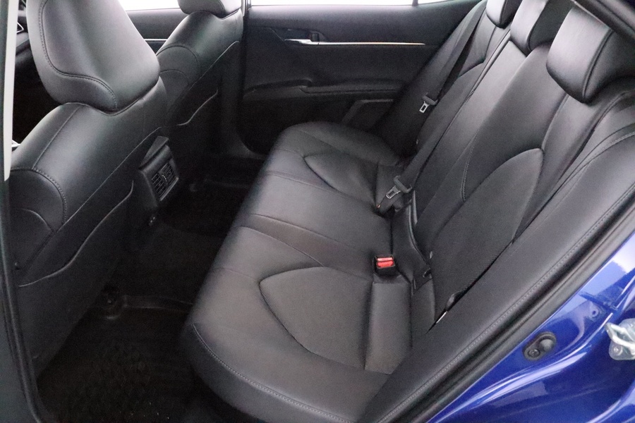 Toyota Camry vaihtoauto