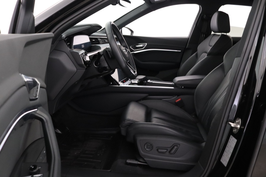 Audi Q8 e-tron vaihtoauto