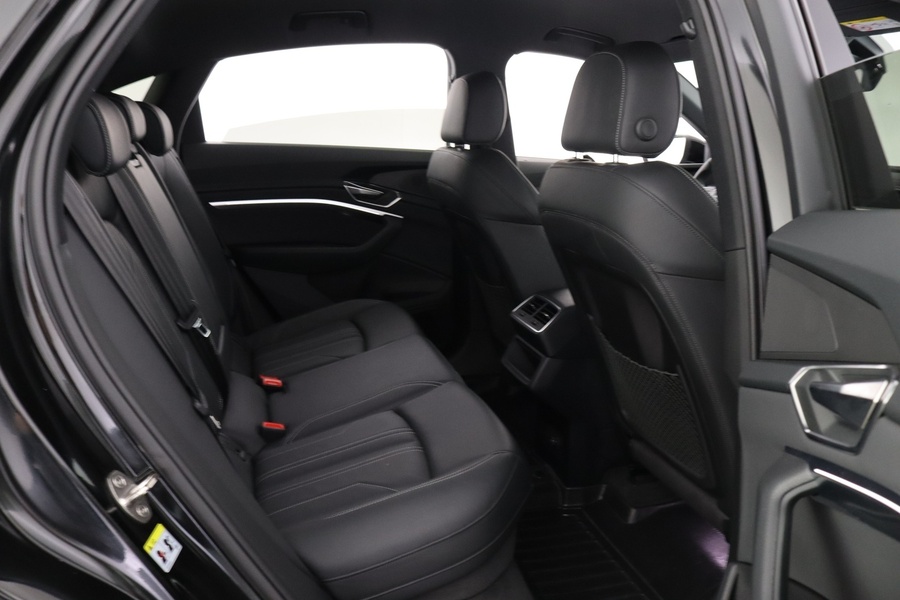 Audi Q8 e-tron vaihtoauto