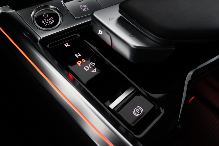 Audi Q8 e-tron vaihtoauto