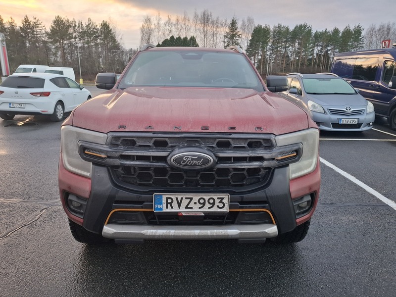 Ford Ranger vaihtoauto