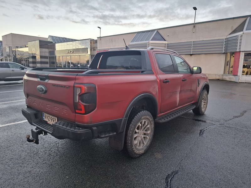 Ford Ranger vaihtoauto