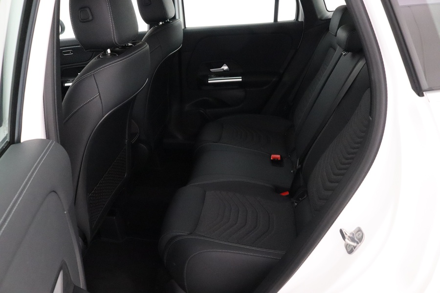 Mercedes-Benz GLA vaihtoauto