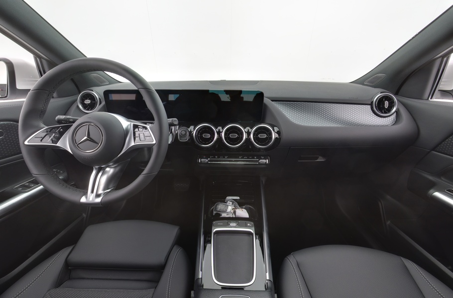 Mercedes-Benz GLA vaihtoauto